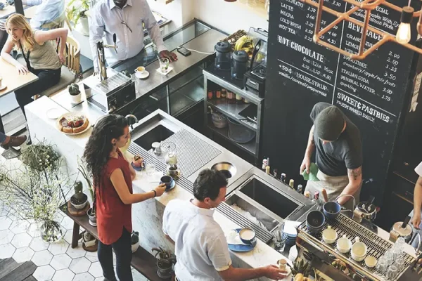 Falta de controle operacional é o principal fator de fechamento de restaurantes no Brasil